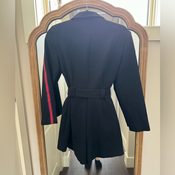 Zara Blazer and Shorts - Picture 5 of 6